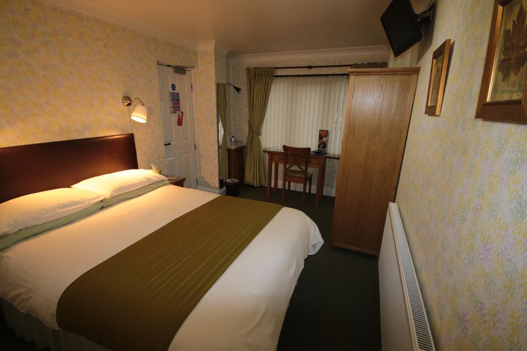 Eagles Guest House Линкольн Экстерьер фото