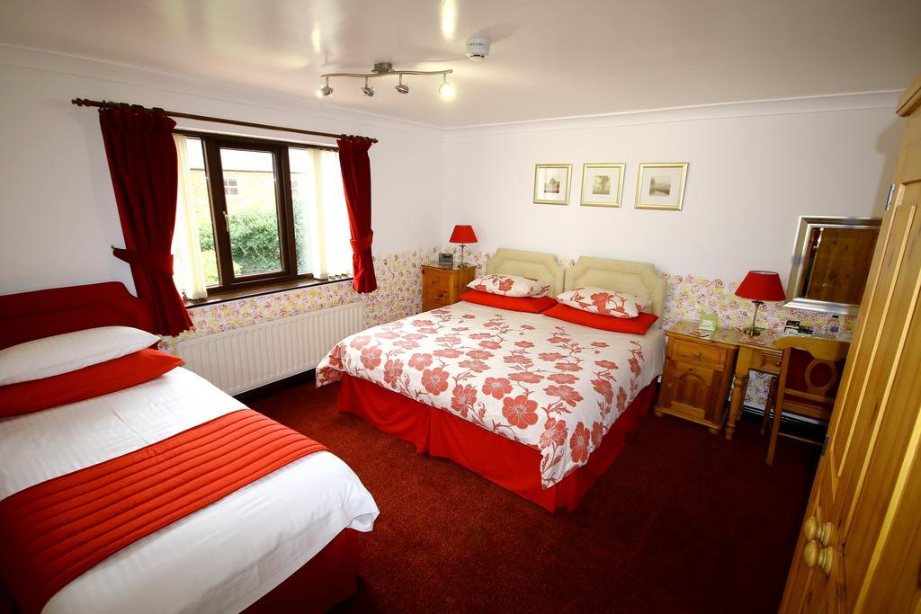 Eagles Guest House Линкольн Экстерьер фото